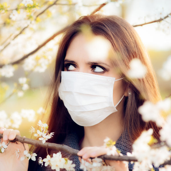 Reduce alergiile respiratorii și de piele